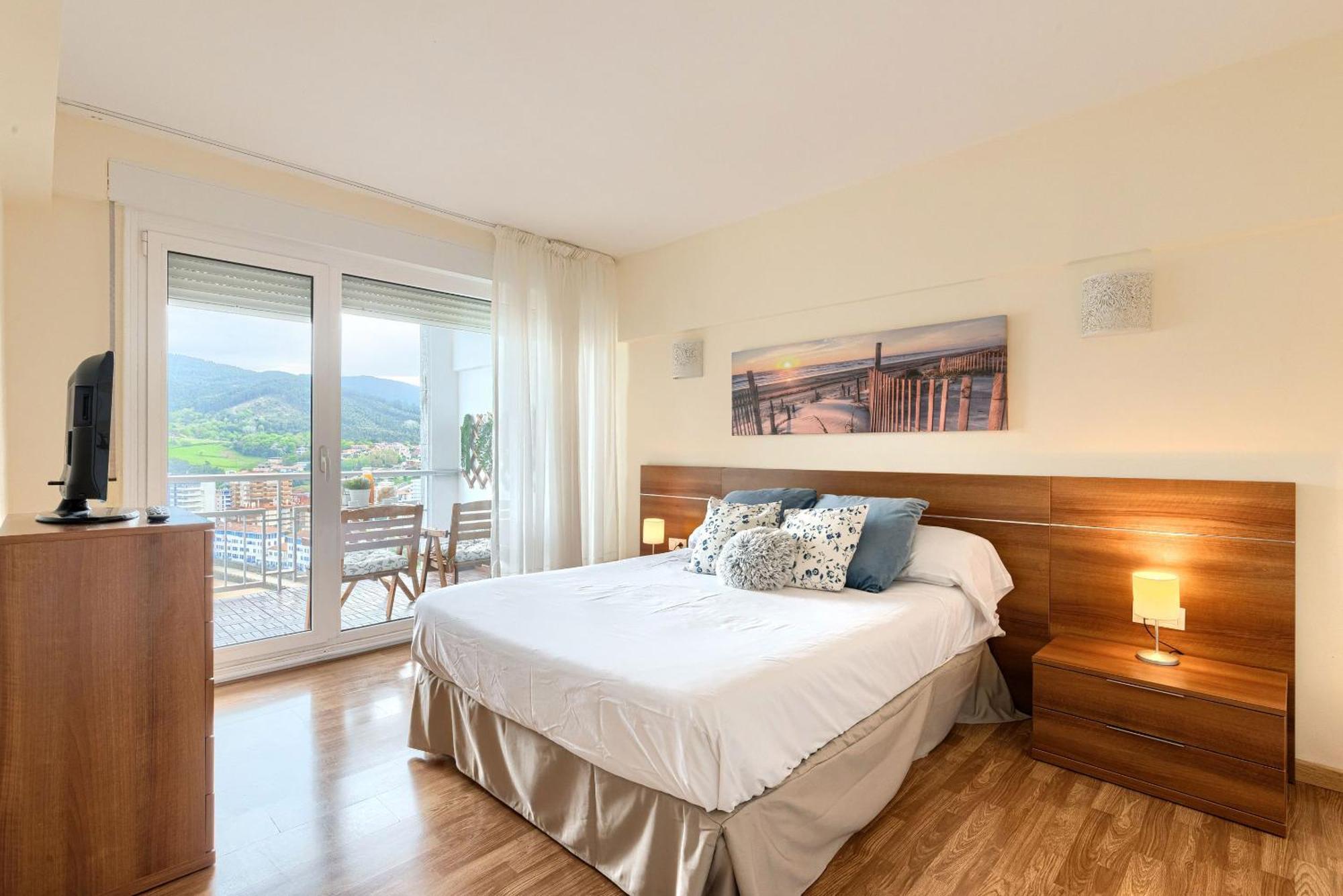 Coast & Beach View Parking Bakio Esterno foto