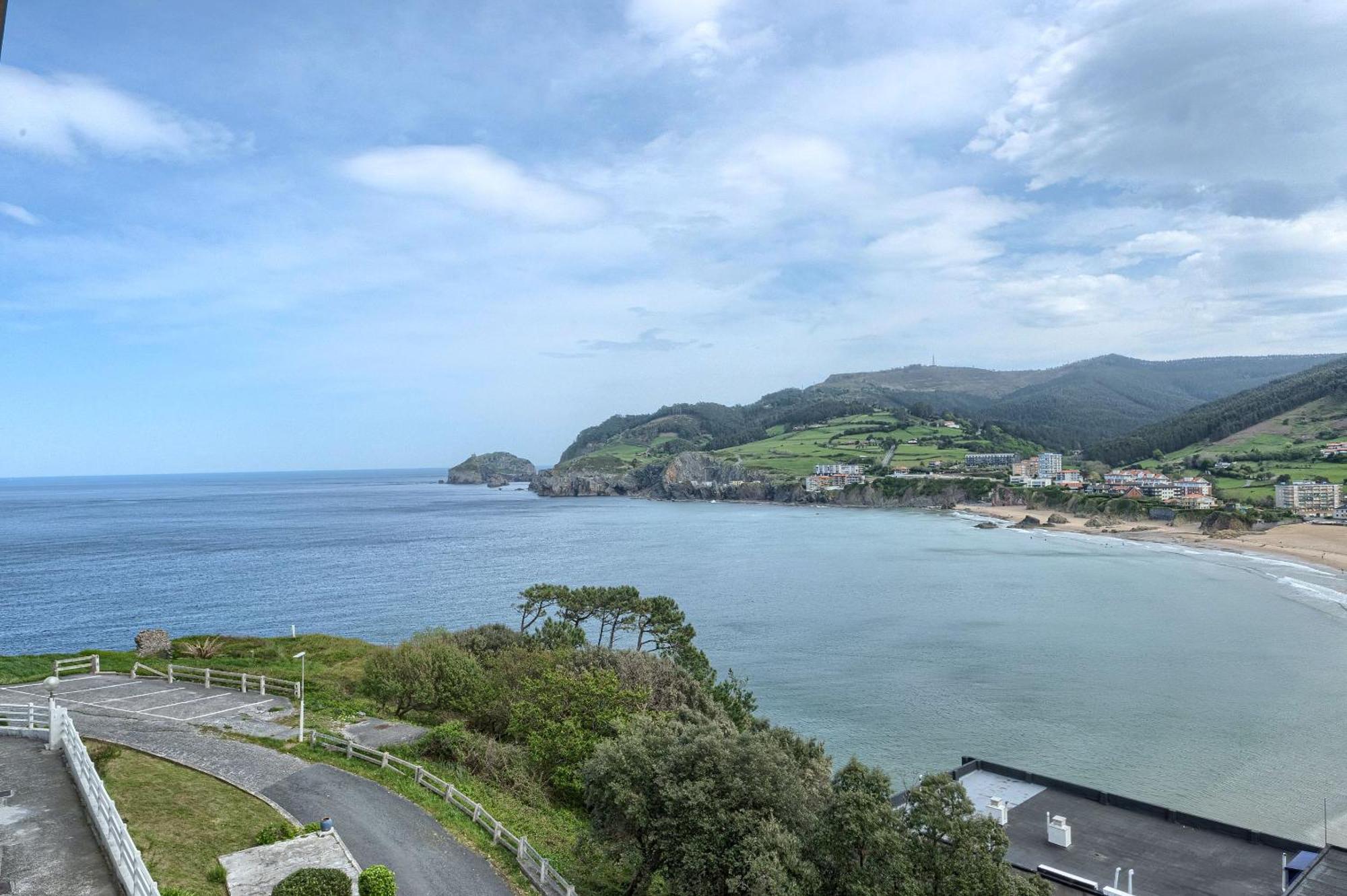Coast & Beach View Parking Bakio Esterno foto